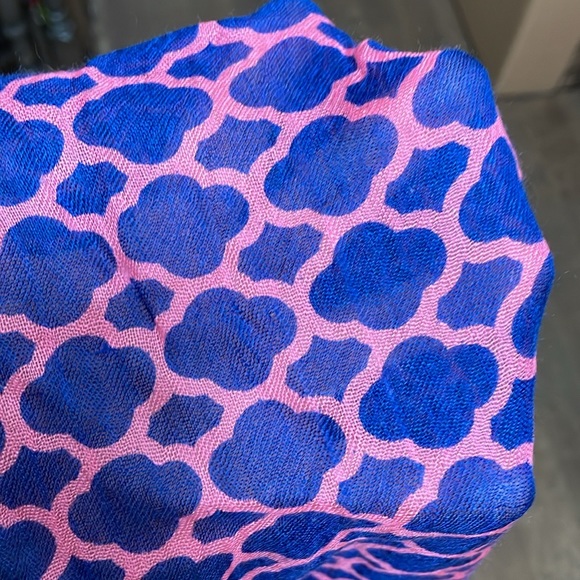 Bright Blue and Neon Pink Geometric Patterned Scarf - Picture 2 of 7